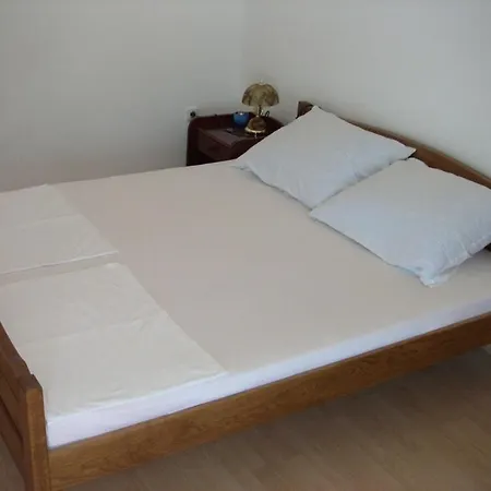 In With Sea View, Balcony, Air Conditioning, Wifi 88-1 Apartment *